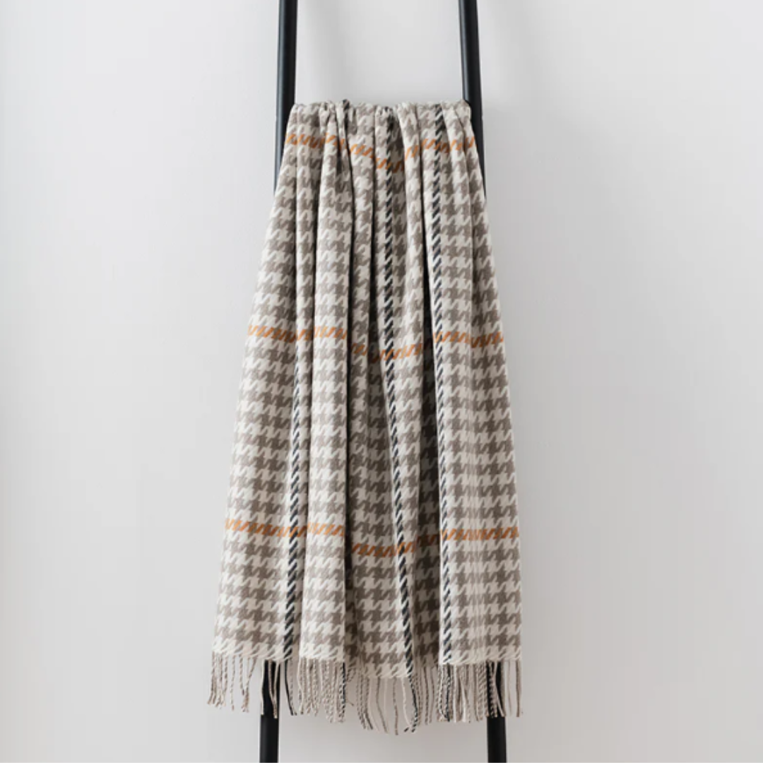 Carroglen Mushroom Throw